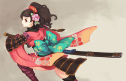 Rule 34 | 1girl, armor, black hair, brown eyes, comb, fighting stance, flower, from behind, hair flower, hair ornament, holding, holding sword, holding weapon, japanese armor, japanese clothes, katana, kimono, looking back, momohime, oboro muramasa, ready to draw, sheath, short kimono, softmode, solo, sword, thighhighs, weapon