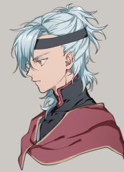 Rule 34 | 1boy, black headband, close-up, closed mouth, collarbone, covered collarbone, eyelashes, grey background, grey hair, headband, male focus, namco, nazar (tales), orange eyes, ponytail, simple background, solo, soso (sosoming), tales of (series), tales of the rays, turtleneck, upper body