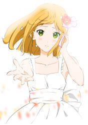 Rule 34 | 1girl, bare shoulders, blonde hair, blush, bow, closed mouth, collarbone, dress, flower, frilled dress, frills, green eyes, hair bow, hair flower, hair ornament, hand up, highres, looking at viewer, outstretched arm, pink bow, red flower, short hair, sleeveless, sleeveless dress, solo, sososososo 1729, tamako market, tokiwa midori, white background, white dress