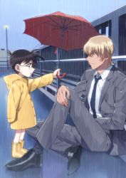Rule 34 | 2boys, amuro tooru, arm at side, black-framed eyewear, black footwear, black neckwear, blonde hair, blue eyes, boots, brown hair, child, closed mouth, collared shirt, commentary request, dripping, edogawa conan, eye contact, formal, from side, glasses, grey jacket, grey pants, grey suit, hair between eyes, hand up, height difference, holding, holding umbrella, hood, hood down, jacket, k (gear labo), lamppost, long sleeves, looking at another, loose necktie, male focus, meitantei conan, multiple boys, necktie, open mouth, outdoors, pants, railing, rain, raincoat, red umbrella, road, rubber boots, shirt, shoes, short hair, sitting, sky, standing, street, suit, umbrella, water drop, wet, wet hair, white shirt, yellow footwear, yellow raincoat