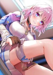 Rule 34 | 1girl, absurdres, blue eyes, blurry, blurry background, blush, breasts, brown gloves, choker, commentary request, depth of field, from below, gloves, grin, highres, honkai: star rail, honkai (series), indoors, large breasts, long sleeves, looking at viewer, looking down, march 7th (honkai: star rail), multicolored eyes, partially fingerless gloves, pink hair, purple eyes, shirt, short hair, smile, solo, thighs, tomozero, white shirt
