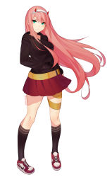 Rule 34 | 1girl, artist name, black socks, black sweater, breasts, commentary request, darling in the franxx, green eyes, hairband, harukagi, horns, kneehighs, large breasts, long hair, looking at viewer, oni horns, pink hair, rd skirt, red horns, simple background, socks, solo, sweater, white background, zero two (darling in the franxx)