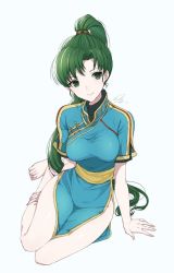 Rule 34 | 1girl, barefoot, closed mouth, dress, earrings, fire emblem, fire emblem: the blazing blade, full body, green eyes, green hair, jewelry, long hair, lyn (fire emblem), nintendo, ponytail, shimizu akina, short sleeves, side slit, simple background, sitting, smile, solo, white background