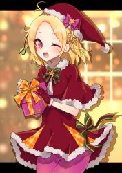 Rule 34 | 1girl, ;d, absurdres, ahoge, blonde hair, blush, bow, box, braid, capelet, christmas, cowboy shot, dress, dress bow, flower knight girl, fur trim, gift, gift box, gloves, green bow, hat, hat bow, highres, holding, holding gift, iyuka (ecalyu), looking at viewer, multicolored eyes, one eye closed, open mouth, orange eyes, pantyhose, pink bow, pink pantyhose, plaid, plaid bow, purple eyes, red capelet, red dress, red gloves, red hat, santa hat, short dress, short hair, smile, solo, standing, striped, striped bow, yadorigi (flower knight girl), yellow background