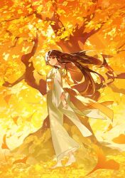 Rule 34 | 1girl, absurdres, autumn, autumn leaves, barefoot, bow, brown hair, closed mouth, day, falling leaves, ginkgo leaf, grey kimono, hand on own wrist, highres, japanese clothes, kimono, leaf, long hair, long sleeves, looking at viewer, looking to the side, nature, obi, original, red eyes, sash, smile, solo, string, string of fate, toumin (onemunemu99), tree, under tree, very long hair, walking, wide shot, wind, yellow bow, yellow theme