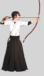 Rule 34 | 10s, 1boy, archery, arrow (projectile), bow (weapon), brown hair, drawing bow, full body, gloves, grey background, hakama, hakama skirt, holding, holding bow (weapon), holding weapon, horikawa kunihiro, japanese clothes, kyuudou, male focus, partially fingerless gloves, partly fingerless gloves, short hair, simple background, single glove, skirt, solo, standing, tabi, touken ranbu, weapon, yugake, yugake (mrnmrm)