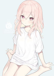 Rule 34 | 1girl, :&lt;, bare legs, barefoot, capriccio, commentary, hair between eyes, inui sajuna, long hair, looking at viewer, naked shirt, no pants, pink eyes, pink hair, shirt, short sleeves, simple background, sitting, solo, sono bisque doll wa koi wo suru, t-shirt, wariza, white background, white shirt