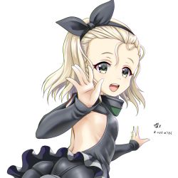 Rule 34 | 1girl, artist name, bare back, black hairband, blonde hair, blush, dated, green eyes, hairband, kantai collection, luigi torelli (kancolle), open mouth, short hair, signature, simple background, solo, teeth, tk8d32, uit-25 (kancolle), upper body, upper teeth only, white background