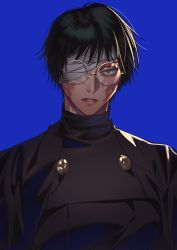 Rule 34 | 1girl, bandage over one eye, bandages, black hair, black shirt, blue background, burn scar, buttons, capelet, glasses, green eyes, half-closed eyes, high collar, highres, jujutsu kaisen, looking at viewer, parted lips, round eyewear, scar, scar on face, shirt, short hair, simple background, solo, spoilers, teeth, tenobe, tsurime, upper body, zenin maki