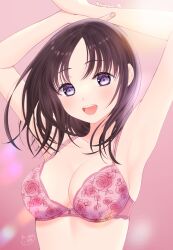 Rule 34 | 1girl, armpits, arms up, artist name, black hair, bra, breasts, cleavage, commentary, floral print, grabbing own arm, highres, lace, lace-trimmed bra, lace trim, looking at viewer, medium breasts, medium hair, open mouth, original, osumi izumi, pink background, pink bra, print bra, purple eyes, signature, smile, solo, underwear, upper body