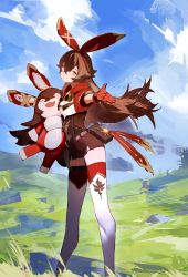 Rule 34 | 1girl, amber (genshin impact), baron bunny (genshin impact), blue sky, bow, breasts, brown hair, brown shorts, closed mouth, cloud, cloudy sky, doll, from side, genshin impact, gloves, goggles, goggles around neck, hair between eyes, hair bow, highres, holding, holding doll, kuronoiparoma, long hair, looking at viewer, outdoors, pouch, red bow, red gloves, short shorts, short sleeves, shorts, sky, small breasts, solo, standing, thighhighs, white thighhighs, yellow eyes, zettai ryouiki