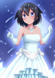 Rule 34 | 1girl, absurdres, alternate costume, bare shoulders, black hair, blue eyes, bridal veil, commentary request, dress, gloves, hair between eyes, hands up, head wings, highres, jewelry, kemono friends, looking at viewer, necklace, shiraha maru, short hair, smile, solo, strapless, superb bird-of-paradise (kemono friends), veil, wedding dress, white gloves, wings