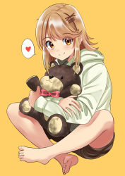 Rule 34 | 1girl, :3, absurdres, barefoot, bow, bowtie, breakdiamond, brown hair, closed mouth, crossed legs, doll, hugging doll, eyes visible through hair, feet, full body, hair ornament, heart, highres, hug, long sleeves, looking at viewer, medium hair, hugging object, orange eyes, original, red bow, red bowtie, sidelocks, simple background, sitting, smile, solo, split mouth, spoken heart, stuffed animal, stuffed toy, teddy bear, toes, yellow background