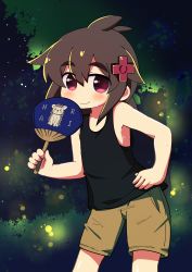 Rule 34 | 1girl, bare arms, bare shoulders, black tank top, blush, brown hair, brown shorts, closed mouth, commentary request, d-pad, d-pad hair ornament, dokuta, hair between eyes, hair ornament, hand fan, highres, holding, holding fan, looking at viewer, night, original, outdoors, paper fan, red eyes, short shorts, shorts, smile, solo, standing, sweat, tank top, thick eyebrows, tree, uchiwa