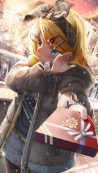 Rule 34 | 1girl, averting eyes, beige coat, blonde hair, blush, bow, box, box of chocolates, coat, commentary, covering face, daidou (demitasse), foreshortening, giving, hair bow, hair ornament, hairband, hairclip, hand up, heart, highres, incoming gift, kagamine rin, looking to the side, parted lips, plaid, plaid bow, road, short hair, solo, street, sunset, swept bangs, upper body, valentine, vocaloid