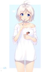 Rule 34 | .live, 1girl, absurdres, ahoge, antenna hair, blue background, blue eyes, dated, female focus, food, head tilt, highres, holding, looking at viewer, nijihashi sora, page number, pudding, shirt, short hair, short sleeves, simple background, dennou shoujo siro, solo, spoon, standing, t-shirt, utensil in mouth, virtual youtuber, white hair