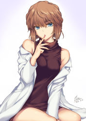 Rule 34 | 1girl, absurdres, bare shoulders, blue eyes, brown hair, commentary request, dated, gradient background, highres, jacket, long sleeves, looking at viewer, meitantei conan, miyano shiho, monety, off shoulder, parted lips, purple background, short hair, signature, sitting, solo, turtleneck, white background, white jacket