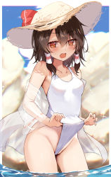 Rule 34 | 1girl, alternate costume, blush, breasts, brown eyes, brown hair, brown hat, collarbone, commentary request, efe, hair between eyes, hair tubes, hakurei reimu, hat, highres, looking at viewer, medium breasts, one-piece swimsuit, open mouth, partially submerged, red eyes, revision, short hair, solo, straw hat, swimsuit, touhou, water, white one-piece swimsuit
