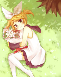 Rule 34 | 1girl, :3, alternate hairstyle, amane kurumi, blonde hair, bouquet, bow, detached sleeves, flower, green eyes, hair bow, kagamine rin, lying, on side, short hair, solo, thighhighs, twintails, vocaloid
