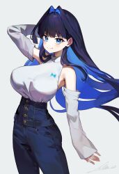 Rule 34 | 1girl, blue eyes, blue hair, breasts, cowboy shot, denim, detached sleeves, hair intakes, high-waist pants, highres, hololive, hololive english, jeans, large breasts, long hair, looking at viewer, multicolored hair, ouro kronii, ouro kronii (casual), overlord (overlord80000), pants, shirt, simple background, smile, solo, virtual youtuber, white background