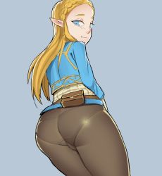 1girl absurdres ass blonde_hair blue_eyes blush fanny_pack grey_background highres long_hair nintendo pants pantylines pointy_ears princess_zelda smirk solo tenguro the_legend_of_zelda the_legend_of_zelda:_breath_of_the_wild tight_clothes tight_pants