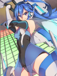 Rule 34 | &gt;:), 1girl, armpit peek, bare shoulders, blue hair, breasts, chiharu (9654784), closed mouth, commentary request, covered navel, detached sleeves, elbow gloves, gloves, hair between eyes, headgear, headset, highres, holding, holding weapon, kazanari tsubasa, long hair, looking at viewer, purple eyes, senki zesshou symphogear, side ponytail, small breasts, smile, solo, thighhighs, v-shaped eyebrows, weapon