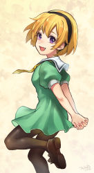 Rule 34 | 1girl, :d, arms behind back, black hairband, blonde hair, brown footwear, brown pantyhose, commentary request, dress, fang, from side, green dress, hairband, happy, highres, higurashi no naku koro ni, houjou satoko, leg up, looking at viewer, neckerchief, open mouth, own hands clasped, own hands together, pantyhose, puffy short sleeves, puffy sleeves, purple eyes, sailor collar, sailor dress, school uniform, shoes, short hair, short sleeves, signature, simple background, smile, solo, standing, standing on one leg, tarako jun, white sailor collar, yellow neckerchief