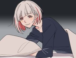 Rule 34 | 1girl, arm support, bak pep, black shirt, bob cut, collarbone, colored inner hair, commentary request, diagonal bangs, futon, grey background, grey hair, grin, holding, holding pillow, inverted bob, korean commentary, link! like! love live!, looking at viewer, loose hair strand, love live!, lying, multicolored hair, on stomach, pillow, red eyes, red hair, shirt, short hair, sleeves past elbows, smile, solo, streaked hair, under covers, virtual youtuber, yugiri tsuzuri