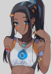 Rule 34 | 1girl, alternate hairstyle, armlet, black hair, blue eyes, blue hair, breasts, closed mouth, creatures (company), crop top, dark-skinned female, dark skin, earrings, game freak, grey background, hair ornament, hand up, highres, hoop earrings, jewelry, long hair, multicolored hair, necklace, nessa (pokemon), nintendo, pokemon, pokemon swsh, ponytail, sidelocks, simple background, small breasts, solo, two-tone hair, ume (ume 445), upper body
