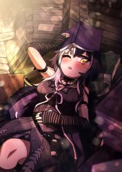 Rule 34 | 1girl, black choker, black dress, black hair, blush, breasts, choker, cleavage, ddolbang, dress, grey hair, highres, hololive, hololive english, large breasts, long hair, looking at viewer, lying, multicolored hair, on back, one eye closed, open mouth, shiori novella, shiori novella (1st costume), smile, solo, split-color hair, two-tone hair, virtual youtuber, yellow eyes