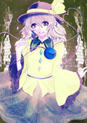 1girl breasts collared_shirt commentary_request cowboy_shot eyeball floral_print frilled_shirt_collar frilled_sleeves frills green_background green_eyes hair_between_eyes hat heart heart_of_string highres kiui_(kogane) komeiji_koishi long_sleeves looking_at_viewer medium_hair open_mouth ribbon shirt silver_hair skirt small_breasts solo teeth third_eye touhou upper_teeth_only wavy_hair wide_sleeves yellow_ribbon yellow_shirt