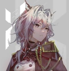 Rule 34 | 1girl, arknights, ascot, bad id, bad pixiv id, black ascot, black coat, chinese commentary, coat, commentary request, dragon horns, epaulettes, expressionless, grey background, grey eyes, grey hair, hair between eyes, hair intakes, horns, huan zi bu cheng, looking at viewer, medium hair, portrait, reunion logo (arknights), shirt, simple background, solo, talulah (arknights), talulah the fighter (arknights), white shirt