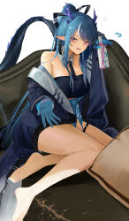 Rule 34 | 1girl, absurdres, arknights, barefoot, blue hair, blue nails, bottle, couch, detached collar, dragon girl, dragon horns, dragon tail, earrings, highres, holding, holding bottle, horns, jewelry, ling (arknights), looking at viewer, on couch, pointy ears, smile, solo, tail, xiaobei