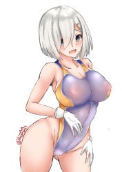 Rule 34 | 1girl, blue eyes, blue one-piece swimsuit, blush, breasts, cleavage, collarbone, commentary request, competition swimsuit, gloves, gluteal fold, hair ornament, hair over one eye, hairclip, hamakaze (kancolle), hand on thigh, kantai collection, kuga zankurou, large breasts, looking at viewer, one-piece swimsuit, open mouth, short hair, silver hair, simple background, solo, standing, swimsuit, twitter username, upper body, white background, white gloves