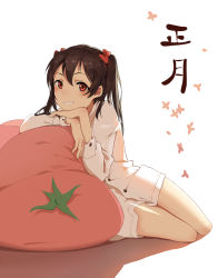 Rule 34 | 10s, 1girl, absurdres, bad id, bad pixiv id, black hair, blouse, cushion, grin, head rest, highres, huanxiang heitu, looking at viewer, love live!, love live! school idol project, new year, no pants, own hands together, red eyes, shirt, sitting, smile, solo, translation request, twintails, white background, white shirt, yazawa nico