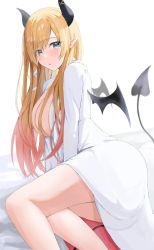 Rule 34 | 1girl, arm support, bare legs, bed sheet, black horns, black tail, black wings, blonde hair, blue eyes, blurry, blurry background, blush, coat, demon girl, demon horns, demon tail, demon wings, eyelashes, feet out of frame, gradient hair, highres, hololive, horns, lab coat, leaning to the side, legs, long hair, looking at viewer, multicolored hair, onemuikun-b, open clothes, open coat, open mouth, pink hair, pointy ears, sidelocks, simple background, sitting, solo, swept bangs, tail, thighs, virtual youtuber, white background, white coat, wings, yokozuwari, yuzuki choco, yuzuki choco (1st costume)