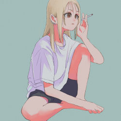 1girl absurdres bare_legs barefoot black_shorts blonde_hair brown_eyes cigarette ear_piercing full_body grey_background hand_up highres holding holding_cigarette huge_filesize knee_up long_hair original piercing ritao_kamo shirt shorts simple_background sitting solo white_shirt