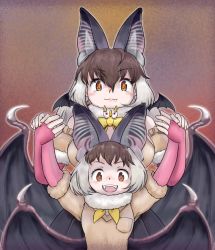 Rule 34 | 2girls, animal costume, animal ears, bat wings, bow, bowtie, brown eyes, brown hair, brown long-eared bat (kemono friends), cardigan, closed mouth, extra ears, fingerless gloves, gloves, grey hair, highres, kemono friends, kemono friends 3, kemono friends v project, long hair, looking at viewer, multicolored hair, multiple girls, open mouth, saja (166j357), scarf, simple background, smile, virtual youtuber, wings