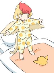 Rule 34 | 1girl, :&gt;, alternate costume, barefoot, bird, blonde hair, blush, blush stickers, chick, futon, itatatata, long sleeves, multicolored hair, niwatari kutaka, on bed, outstretched arms, pajamas, red hair, short hair, simple background, touhou, white background, wings, | |