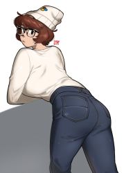 Rule 34 | 1girl, absurdres, ass, beanie, breasts, brown eyes, dated, denim, from behind, glasses, hat, highres, jeans, large breasts, looking back, original, pants, short hair, snowcie, snowciel, solo, sweater, sweater tucked in, white background, white hat, white sweater