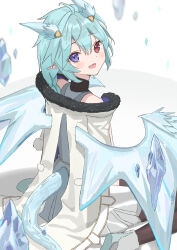 Rule 34 | 1girl, ahoge, aqua hair, blue eyes, braid, brown pantyhose, clothing cutout, coat, dragon tail, dragon wings, heterochromia, highres, higuma29, looking at viewer, looking back, pantyhose, pointy ears, princess connect!, red eyes, shefi (princess connect!), simple background, sitting, solo, tail, tail through clothes, wariza, white background, wings