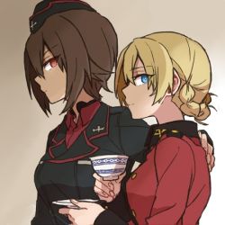 Rule 34 | 10s, 2girls, blonde hair, blue eyes, brown eyes, brown hair, cup, darjeeling (girls und panzer), girls und panzer, hand on another&#039;s shoulder, holding, holding cup, multiple girls, nishizumi maho, ree (re-19), saucer, short hair, teacup, uniform