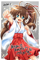 Rule 34 | 1girl, akeome, artist name, blue eyes, brown hair, clenched hands, commentary request, dated, fuuka reventon, hair ribbon, hakama, happy new year, japanese clothes, kimono, long hair, long sleeves, looking at viewer, lyrical nanoha, miko, new year, open mouth, ponytail, punching, red hakama, ribbon, san-pon, signature, smile, solo, standing, translated, vivid strike!, white kimono, white ribbon, wide sleeves
