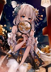 Rule 34 | 1girl, absurdres, artist name, bare shoulders, between legs, blue eyes, breasts, chinese clothes, chinese commentary, cleavage, cleavage cutout, clothing cutout, covering own mouth, flower, guzangnanfeng, hair flower, hair ornament, hand between legs, hand fan, highres, honkai (series), honkai impact 3rd, lantern, long hair, night, night sky, official alternate costume, outdoors, pantyhose, paper fan, paper lantern, sitting, sky, solo, theresa apocalypse, uchiwa, white hair, white pantyhose, zhuge kongming (honkai impact)