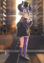Rule 34 | 1girl, animal, animal on head, asymmetrical legwear, backpack, bag, bird, bird on head, black footwear, blurry, blurry background, blush, child, city, closed mouth, commentary request, crow (la+ darknesss), demon horns, depth of field, female focus, from behind, full body, highres, holding, holding phone, holding strap, hololive, horns, kneehighs, la+ darknesss, lens flare, long sleeves, looking at viewer, looking back, miniskirt, mismatched legwear, multicolored hair, on head, outdoors, phone, pleated skirt, pointy ears, purple hair, purple socks, road, shoes, short hair, silver hair, single kneehigh, single sock, single thighhigh, skirt, socks, solo, streaked hair, street, tail, thighhighs, virtual youtuber, yanagino (yanagino3), yellow eyes