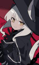 Rule 34 | 122pxsheol, 1girl, absurdres, animal ears, arknights, black gloves, black hat, black jacket, cat ears, cat girl, cat tail, chain, commentary, cuffs, ears through headwear, female focus, from side, gloves, hat, haze (arknights), highres, jacket, long hair, long sleeves, looking at viewer, red background, shackles, sidelocks, simple background, slit pupils, smile, solo, tail, upper body, white hair, witch hat, yellow eyes
