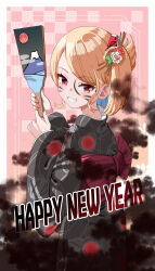 Rule 34 | 1girl, absurdres, alternate costume, black kimono, blonde hair, darkness, grin, hagoita, happy new year, highres, holding, japanese clothes, kabi killer, kimono, long sleeves, looking at viewer, new year, obi, paddle, red eyes, rumia, sash, short hair, smile, solo, touhou, wide sleeves