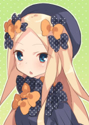 Rule 34 | 1girl, abigail williams (fate), black bow, black dress, black hat, blonde hair, blue eyes, blush, bow, craytm, dress, fate/grand order, fate (series), forehead, green background, hair bow, hat, long hair, looking at viewer, orange bow, parted bangs, parted lips, polka dot, polka dot background, polka dot bow, solo, very long hair