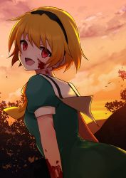 Rule 34 | 1girl, absurdres, black hairband, blonde hair, blood, blood on arm, blood on face, cloud, commentary request, dress, evening, fang, green dress, hairband, highres, higurashi no naku koro ni, houjou satoko, looking at viewer, looking back, neckerchief, open mouth, outdoors, poyadevil, red eyes, sailor collar, short hair, sky, solo, sunset, white sailor collar, yellow neckerchief