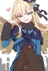 1girl beret black_hat blonde_hair blue_eyes blue_jacket breasts brown_pantyhose crossed_legs ebora fate_(series) flower fur_collar grey_flower grey_rose grin hat highres jacket long_hair long_sleeves looking_at_viewer lord_el-melloi_ii_case_files pantyhose reines_el-melloi_archisorte rose small_breasts smile solo